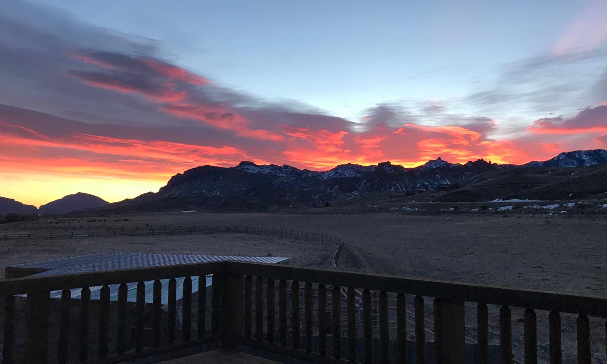 Yellowstone Cutthroat Guest Ranch Hotel Wapiti Exterior foto